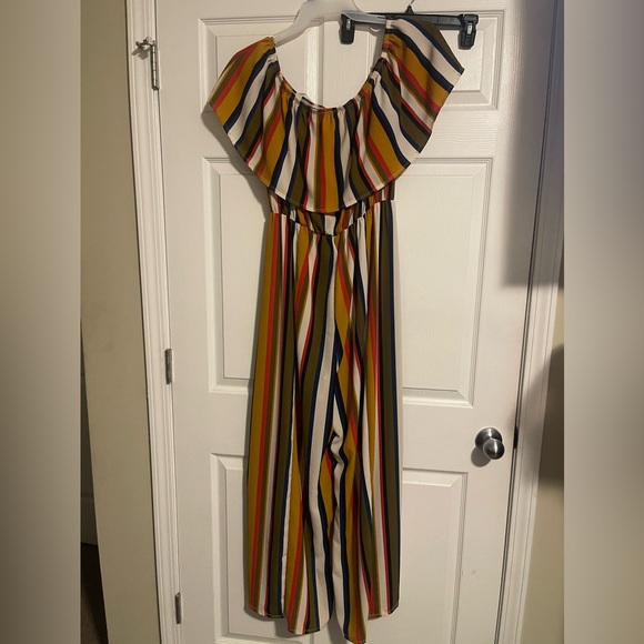 Multi-colored Off the Shoulder Jumpsuit - Picture 2 of 4